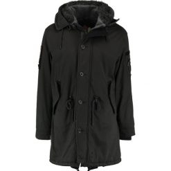 Khujo JOHN Parka dark olive. Zielone parki męskie marki khujo, s, z bawełny. W wyprzedaży za 464,50 zł.