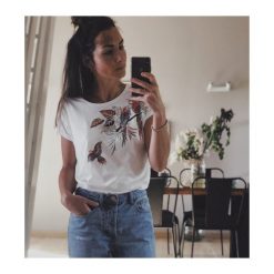 T-shirt damski. T-shirty damskie Promod, bez wzorów, z jeansu, klasyczne, z klasycznym kołnierzykiem. Za 55,50 zł.