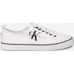 Calvin Klein Jeans - Tenisówki. Białe tenisówki damskie marki Calvin Klein Jeans, z jeansu, na sznurówki. W wyprzedaży za 259,90 zł.