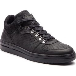 Sneakersy TOGOSHI - TG-02-01-000010 601. Czarne sneakersy męskie marki Togoshi, na co dzień, bez wzorów, ze skóry, eleganckie, bez zapięcia. W wyprzedaży za 249,00 zł.