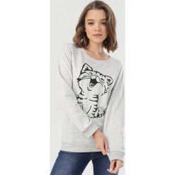 Szara Bluza Ryrrya. Szare bluzy damskie Born2be, xl, bez wzorów, bez rękawów, bez kaptura. Za 69,99 zł.