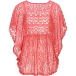 Shirt tunikowy z koronki bonprix koralowy. Różowe koszulki damskie marki bonprix, w koronkowe wzory, z koronki, bez kołnierzyka. Za 74,99 zł.