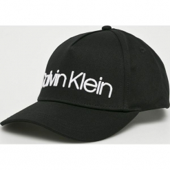 Calvin Klein - Czapka. Brązowe czapki damskie marki Calvin Klein, z bawełny. Za 159,90 zł.