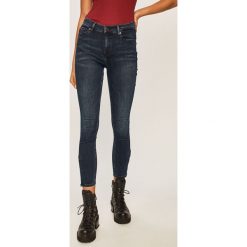Tommy Jeans - Jeansy Nora. Niebieskie jeansy damskie Tommy Jeans. W wyprzedaży za 329,90 zł.