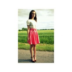 Różowa spódnica z koła. Różowe spódniczki damskie marki Luiza kimak, s. Za 119,00 zł.