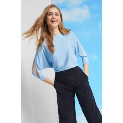 Nietoperzowy sweter. Zielone swetry damskie Orsay, xs, bez wzorów, z wiskozy, bez rękawów, bez kaptura. Za 49,99 zł.