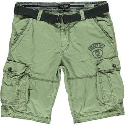 Cars-Jeans Grascio Olive 4404318 Męskie spodenki (rozmiar L). Zielone spodenki i szorty męskie Cars Jeans, m, bez wzorów, z jeansu, eleganckie, krótkie. W wyprzedaży za 141,00 zł.