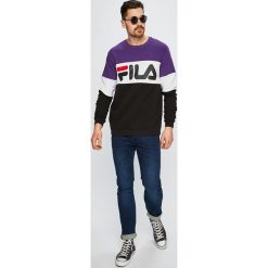 FILA - Bluza 681255.003. Niebieskie bluzy męskie Fila, s, z nadrukiem, z dzianiny, z okrągłym kołnierzem, bez rękawów, bez kaptura. W wyprzedaży za 249,90 zł.