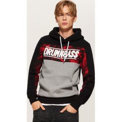 Bluza z napisami - Czarny. Czarne bluzy męskie rozpinane marki House, s, z napisami. Za 119,99 zł.