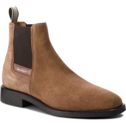 Sztyblety GANT - James 17653959 Mud Brown G467. Brązowe sztyblety męskie marki GANT, z materiału. Za 659,90 zł.
