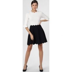 Ted Baker - Sukienka damska – Lauron, niebieski. Niebieskie sukienki damskie Ted Baker, bez wzorów, z dzianiny, bez kołnierzyka, bez rękawów. Za 889,95 zł.