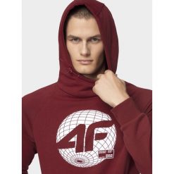 Bluza męska BLM209 - burgund. Czerwone bluzy męskie m, bez wzorów, z dzianiny, z kapturem, bez rękawów, z kapturem. W wyprzedaży za 99,99 zł.