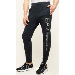 Spodnie dresowe EA7 Emporio Armani 8NPPC3 PJ05Z 0579. Niebieskie jeansy męskie EA7 Emporio Armani, m, bez wzorów. Za 419,00 zł.