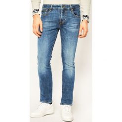 Jeansy Skinny Fit Guess Angels M01AN2 D3YH1. Niebieskie jeansy męskie Guess, m, z aplikacjami. W wyprzedaży za 369,00 zł.