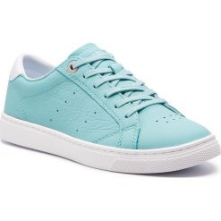 Sneakersy TOMMY HILFIGER - Pop Color City Sneaker FW0FW04061 Aqua Haze 447. Niebieskie półbuty damskie TOMMY HILFIGER, na co dzień, bez wzorów, ze skóry, bez obcasa, na płaskiej podeszwie, bez zapięcia. Za 449,00 zł.