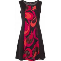 Sukienka w kolorze czerwono-czarnym. Czerwone sukienki damskie Coline, s, bez wzorów, bez kołnierzyka, bez rękawów, midi. W wyprzedaży za 49,95 zł.