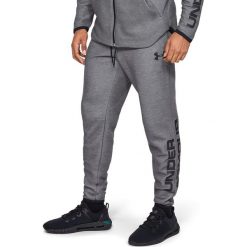 Under Armour Move Light Graphic Spodnie dresowe Szary. Szare spodnie męskie Under Armour, xs, bez wzorów, z poliesteru. Za 378,95 zł.