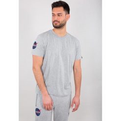 Koszulka Alpha Industries NASA T 176506-17. Szare koszulki męskie Alpha Industries, l, bez wzorów, bez kołnierzyka, bez rękawów. Za 146,99 zł.