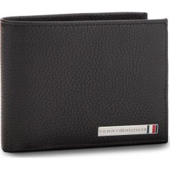 Duży Portfel Męski TOMMY HILFIGER - Th Plaque Extra Cc A AM0AM03636 002. Czarne portfele męskie TOMMY HILFIGER, ze skóry. W wyprzedaży za 279,00 zł.