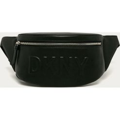 Dkny - Nerka skórzana. Czarne nerki damskie DKNY, w paski, ze skóry ekologicznej, bez dodatków. Za 659,90 zł.