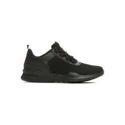 Czarne Buty Sportowe Sports Club. Czarne buty sportowe męskie marki Born2be, z materiału, na sznurówki. Za 99,99 zł.