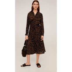 Mango - Sukienka Tiger. Czarne sukienki damskie Mango, s, w paski, z wiskozy, bez kołnierzyka, z długim rękawem, długie, maxi, rozkloszowane. Za 229,90 zł.