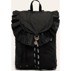 Red Valentino - Plecak. Czarne plecaki damskie Red Valentino, bez wzorów, z poliesteru. W wyprzedaży za 899,90 zł.