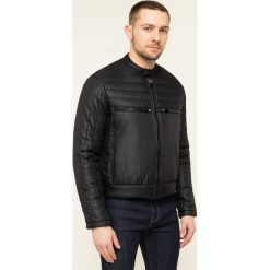 Kurtka puchowa Just Cavalli S03AM0286. Czarne kurtki męskie Just Cavalli, s, bez wzorów, z puchu, bez kaptura. W wyprzedaży za 1049,00 zł.