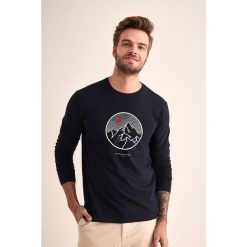 Koszulka w kolorze czarnym. Czarne koszulki męskie TATUUM, xl, z nadrukiem, z okrągłym kołnierzem, z długim rękawem, długie. W wyprzedaży za 64,95 zł.