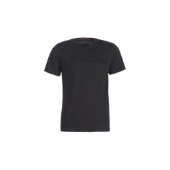 T-shirty z krótkim rękawem Chevignon ADRIEN. Czarne t-shirty męskie marki Chevignon, s, bez wzorów, bez kołnierzyka, krótkie. Za 149,00 zł.