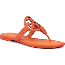 Japonki TORY BURCH - Miller 63251 Poppy Red/Aragosta 614. Pomarańczowe klapki damskie Tory Burch, bez wzorów, ze skóry, bez obcasa, na obcasie. Za 999,00 zł.