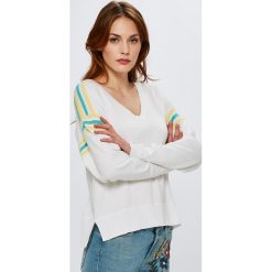 Armani Exchange - Sweter. Szare bez kategorii Armani Exchange, s, z wiskozy. Za 439,90 zł.