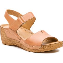 Sandały LASOCKI - RST-20191-01 Camel. Pomarańczowe klapki damskie Lasocki, bez wzorów, ze skóry, bez obcasa, na obcasie. W wyprzedaży za 69,98 zł.