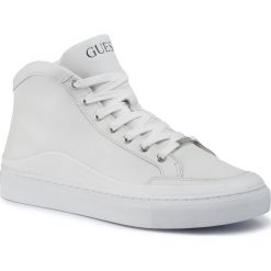 Sneakersy GUESS - Larry Hi FM5LRH LEA12 WHITE. Białe sneakersy męskie Guess, na co dzień, z aplikacjami, ze skóry ekologicznej, eleganckie, bez zapięcia. W wyprzedaży za 329,00 zł.