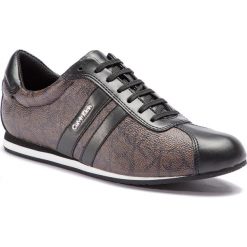 Sneakersy CALVIN KLEIN - Gayla N12017 Chocolate. Pomarańczowe półbuty damskie marki Calvin Klein, ze skóry ekologicznej. W wyprzedaży za 359,00 zł.