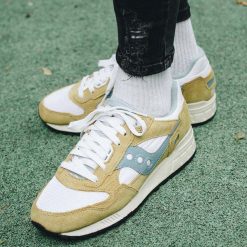 Saucony Shadow 5000 Vintage (S60405-11). Szare buty sportowe damskie Saucony, bez wzorów, ze skóry, sportowe. Za 237,99 zł.
