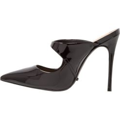 Chodaki damskie: Schutz Klapki black