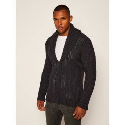 Sweter Rage Age Shield 4. Niebieskie swetry męskie Rage Age, m, bez wzorów, klasyczne, z klasycznym kołnierzykiem, bez kaptura. Za 499,00 zł.