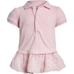 Polo Ralph Lauren EYELET BABY Koszulka polo hint of pink. Niebieskie bluzki dziewczęce marki Adidas, z kontrastowym kołnierzykiem, z krótkim rękawem. Za 189,00 zł.