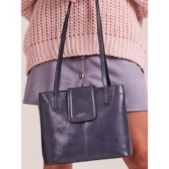 ROVICKY TOREBKA DAMSKA NA RAMIĘ SKÓRA NATURALNA. Szare torebki klasyczne damskie ROVICKY, bez wzorów, ze skóry, eleganckie, na ramię, bez dodatków. Za 259,90 zł.