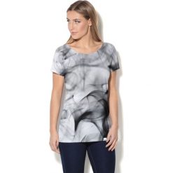 Colour Pleasure Koszulka damska CP-034 33 szaro-biało-czarna r. XL-XXL. Szare t-shirty damskie marki Colour pleasure, xl. Za 70,35 zł.