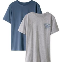 T-shirt basic (2 szt.) bonprix indygo-jasnoszary melanż. Niebieskie koszule chłopięce bonprix, z nadrukiem, bez kołnierzyka, bez rękawów. Za 35,98 zł.