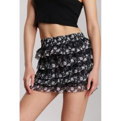 Czarna Spódnica Eshita. Czarne spódniczki damskie Renee, xl, bez wzorów, mini. W wyprzedaży za 49,99 zł.