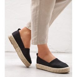 Czarne Espadryle Gradely. Czarne espadryle damskie Born2be, bez wzorów, bez obcasa, na platformie. Za 99,99 zł.