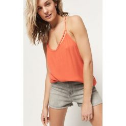 O'Neill Brick City Top Pomarańczowy. Pomarańczowe podkoszulki damskie O'Neill, xs, bez wzorów, z wiskozy, bez kołnierzyka. Za 223,95 zł.
