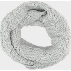 Szalik damski SZD701 - biały melanż - Outhorn. Białe szaliki damskie EVERHILL, bez wzorów, z materiału. Za 44,99 zł.