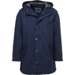 Tommy Jeans LIGHTWEIGHT Parka black iris. Niebieskie parki męskie marki Tommy Jeans, l, z bawełny. W wyprzedaży za 439,45 zł.
