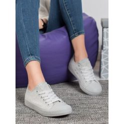 Szare tekstylne trampki. Szare trampki i tenisówki damskie SHELOVET, bez wzorów, bez zapięcia. Za 39,90 zł.