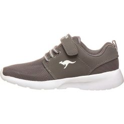 Sneakersy w kolorze szarym. Szare trampki dziewczęce KangaROOS, bez wzorów, z gumy, bez zapięcia. W wyprzedaży za 102,95 zł.