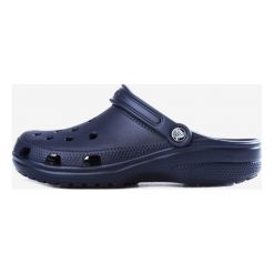 Crocs Classic Crocs Niebieski. Niebieskie klapki męskie Crocs, w paski, z materiału. Za 188,95 zł.